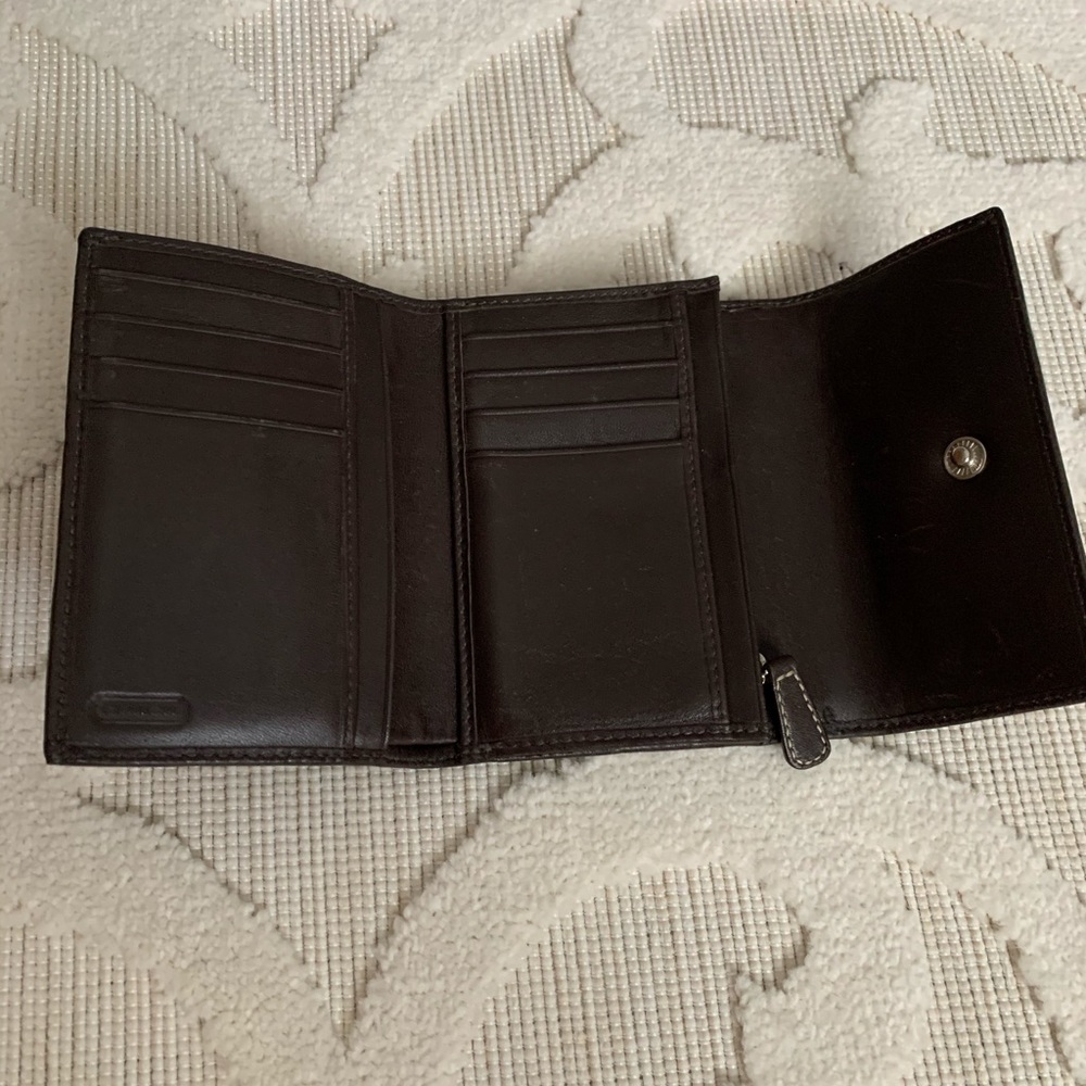 Coach brown canvas trifold wallet - Picture 4 of 11